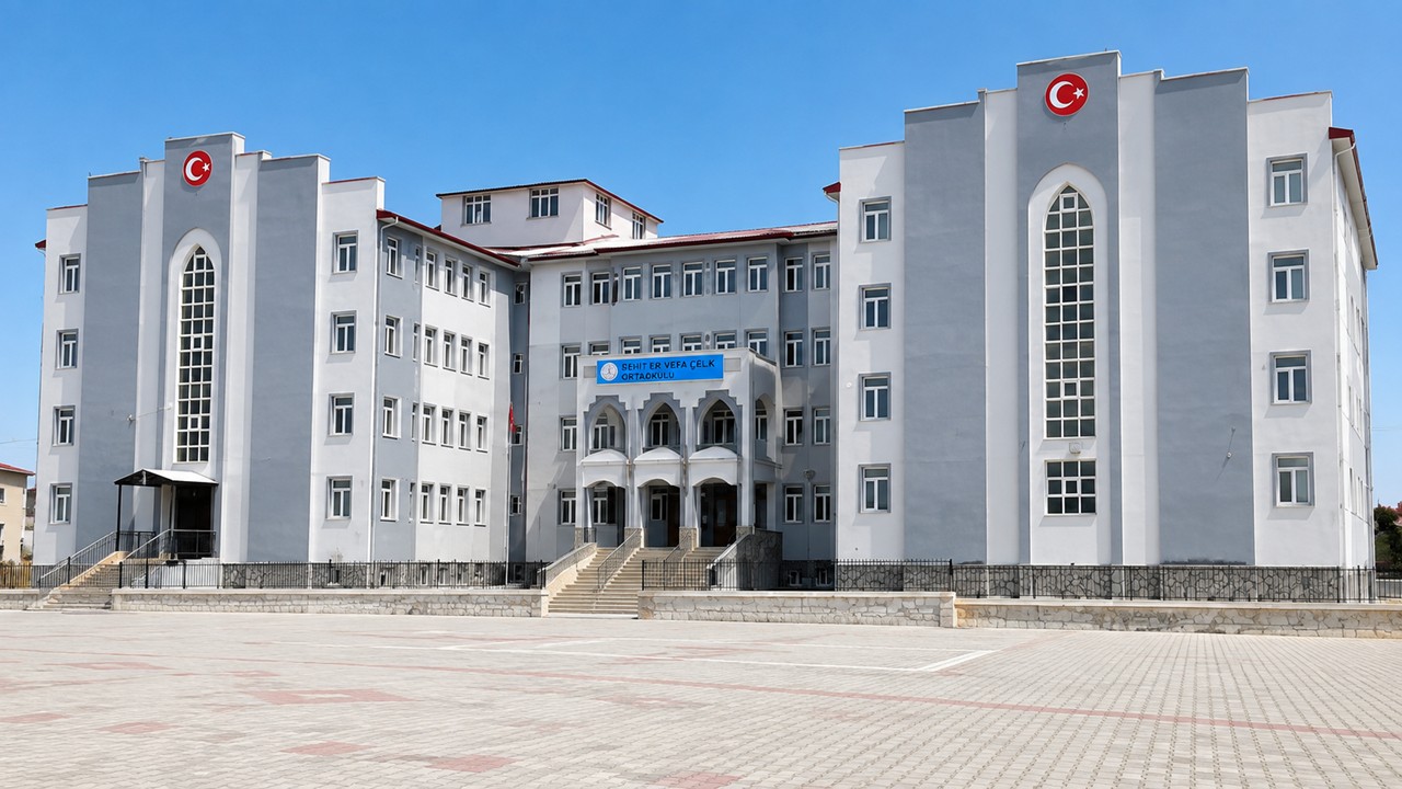 Şehit Er Vefa Çelik Ortaokulu Merkez
